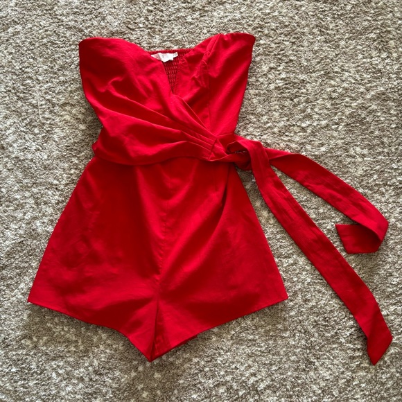 Astr Pants - ASTR The Label Red Romper Women’s Medium